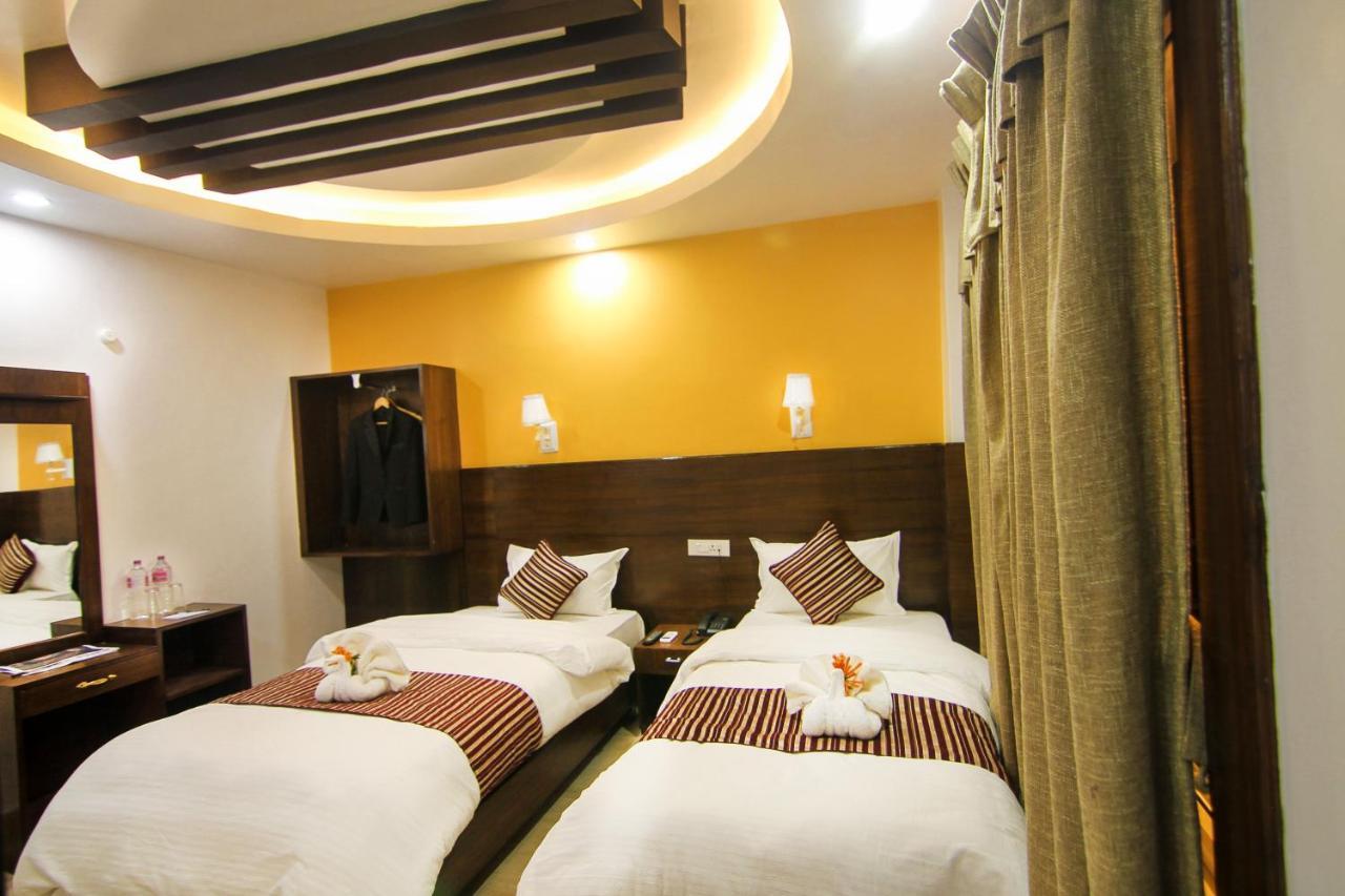 פוקהרה Hotel Lakeside Pvt. Ltd. מראה חיצוני תמונה